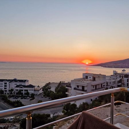 Bluemoon Suites Sarandë 外观 照片