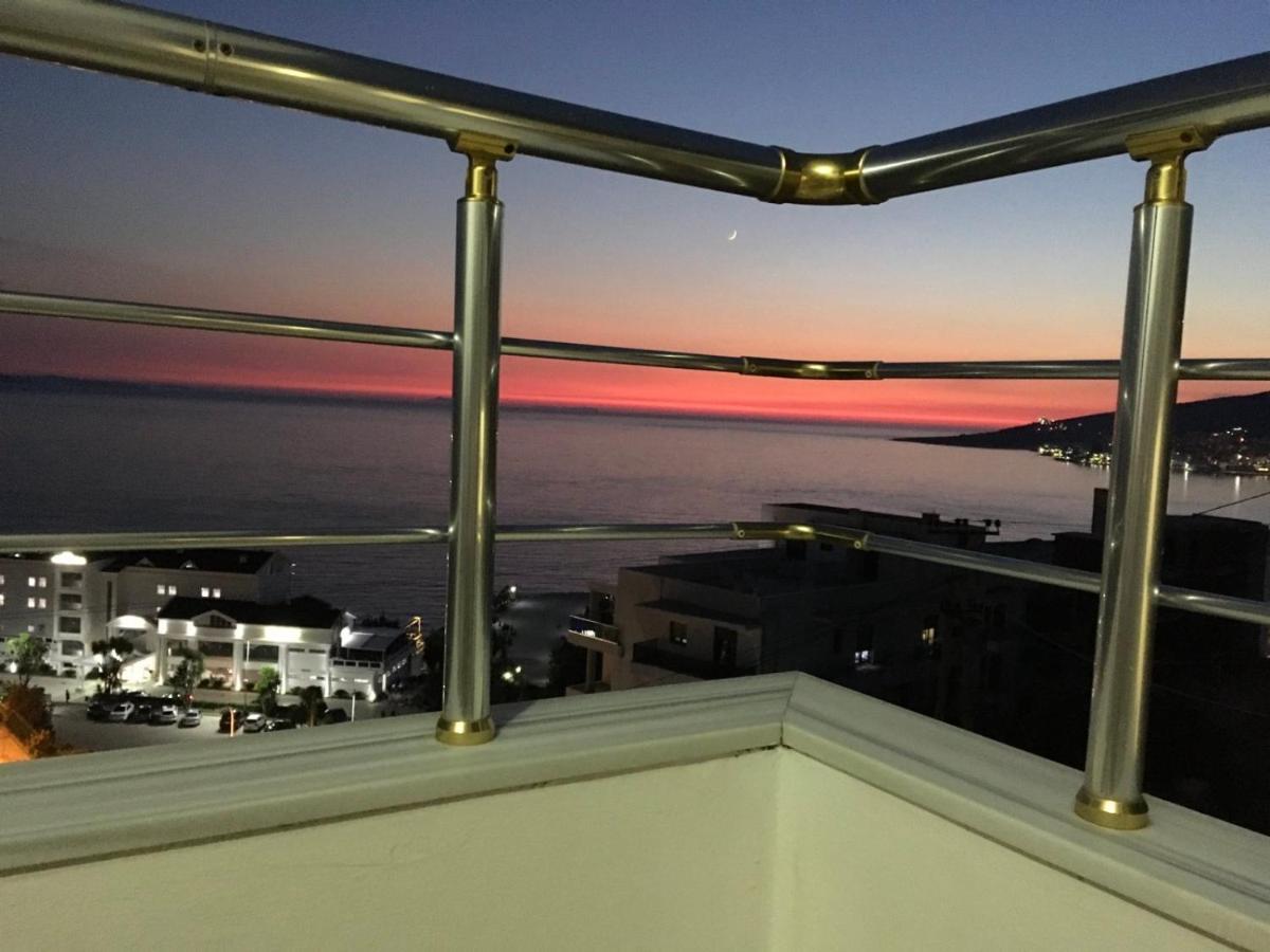 Bluemoon Suites Sarandë 外观 照片